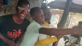 watoto wamalapa wanamkubali sana mboso cheki miuno yao
