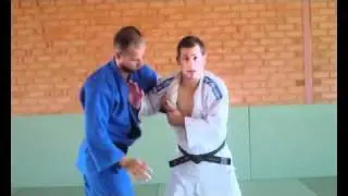 Kumi Kata - Double grip breaks