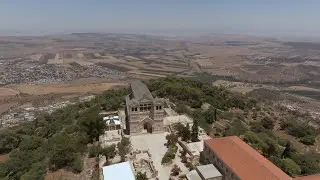 A Seiscientos metros de altura sobre la Galilea. Monte Tabor