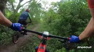 XCO 2da parte sobrepasando bikers. Agradezco a todos los que fueron amables en dar paso