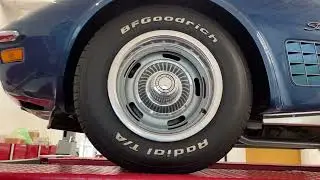 1971 Chevrolet Corvette Coupe  - Undercarriage