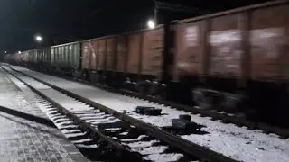 Ексклюзив того часу!!! Електровоз ВЛ8М-483 з вантажним поїздом на станції Ізюм