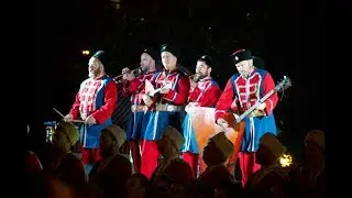 14.09.2017 Кубанский Казачий хор на открытии кинофестиваля в Усть-Лабинске