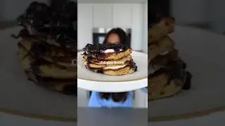 a pancake stack with 49G PROTEIN🤯🙌🏼 #highproteinmeals #healthyrecipes #healthyeating #highprotein