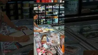 Hesabımızı iftiralarla mahkemeye veren A101'de skandallar bitmiyor: Tarihi geçmiş tavuk sattılar!
