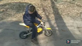 Мини байк Иллюши.Видеообзор и тест драйв.