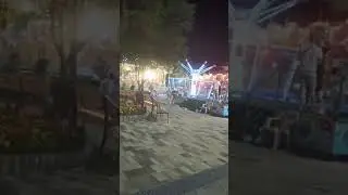 Атракционы в Лазаревском парке