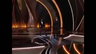 Will Smith Walks up to Chris Rock
