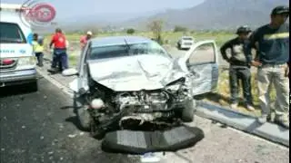 aparatoso accidente en la pera cuautla.mp4