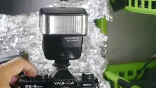 FLASH YASHICA CS240AUTO