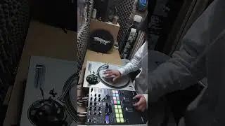 Testing new scratch samples for my next record #vinylrecord #scratching  #dj #turntable #turntablsm