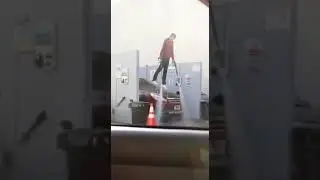 Летающий мойщик