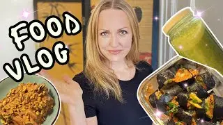 What I Eat in a Day // Raw Vegan FALL FOOD VLOG