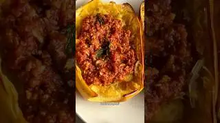 BEST VEGAN BOLOGNESE EVER! @cookingforpeanuts Protein-rich, healthy, tasty! Oil-free option. Free!