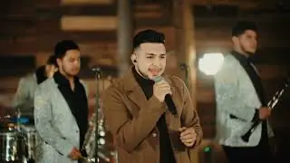 Y Sigues Siendo Tu - Cristian Daniel Y Banda La Xpectacular (En Vivo)