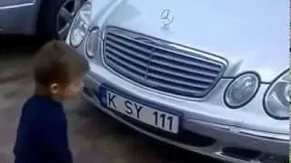 2 Х летний Саша знает все марки авто