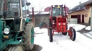Трактор ЮМЗ Огляд.