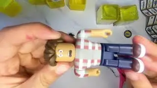 Roblox Series 7 Gold Mystery Boxes Blind Box