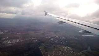 Красивая посадка в аэропорту Домодедово. Arrival at Domodedovo airport.
