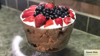 How to Make a Berry Trifle (Memorial Day Recipe)