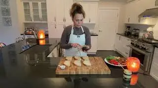How To Make A Vegan Mediterranean Sandwich