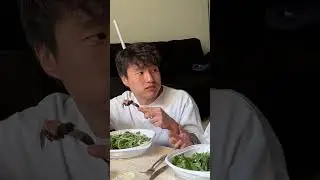 i think he got scared but he wasnt surprised 😂😂 