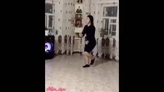 Цыганка танцует дома. Молодец 🌹🌹🌹