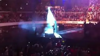 Gloria Trevi paraliza concierto por muerte de Jenni Rivera