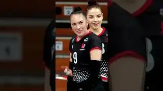 A hot volleyball player flirts with the referee. Yulia Gerasimova embarrassed the judge 
