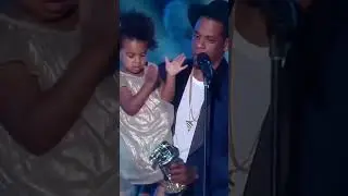 Blue Ivy sortuda 🤩