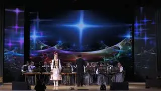 "Пакаціўся туман, туман".  Солистка Милана Роговцова