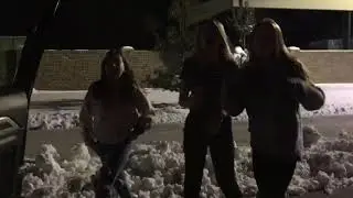 Kiki Dance Challenge 😂