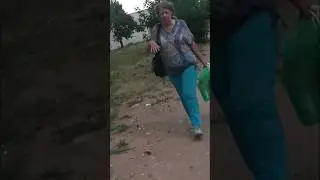 Санбой с Дроздихой гуляют по Ярцеву 