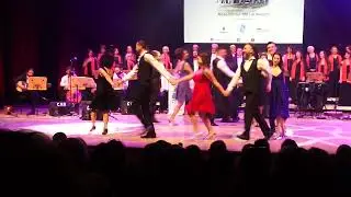 Güldaniyem dans gösterisi