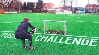 FUSSBALL SLING SHOT CHALLENGE! 😂🔥