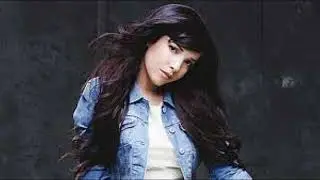 Indila ~ Comme Un Bateau