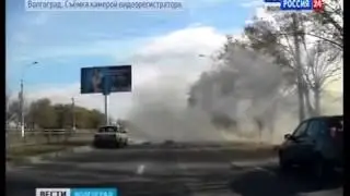 Взрыв автобуса с регистратора в момент взрыва   21.10.2013 г.