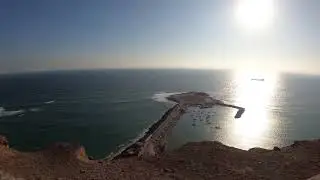 Vista panorámica en el Morro de Arica - Chile, observen el mar