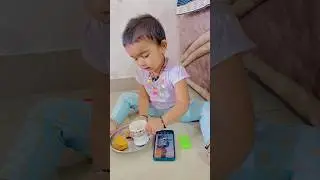 Jab bhi kuch khana ho phone 📱