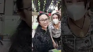 Chino live stream with wife on a happy weekend