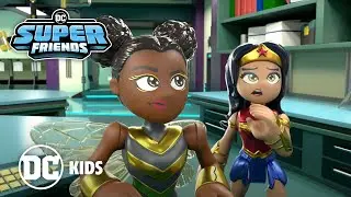 Pericolo al porto | DC Super Friends in Italiano 🇮🇹 | @DCKidsItaliano