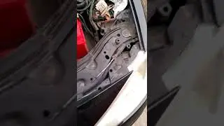 Замена лампы поворотника на Рено Меган 2