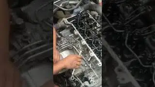 Truck Engine Repair #ytshorts #ytchannel #youtubeshorts