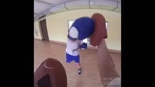 Работа на лапах со средними юношами 2007 - 2008 годов рождения в Ногинской школе бокса