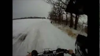 messin around on a small snow jump 85 suzuki tl250r