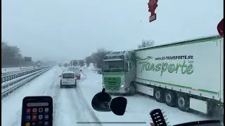 MY LEGS ARE SHAKING. IN ICE WITHOUT EXPERIENCE