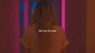 Avril Lavigne - Tell Me It's Over