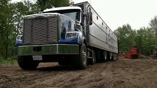 2016 Freightliner and 53ft Chip Van!!
