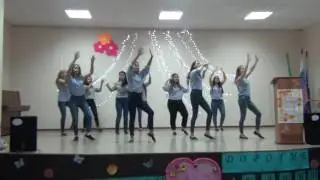 студенты 192 группы танец 