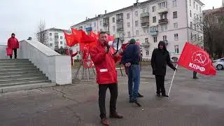 Празднование годовщины Великой Октябрьской социалистической революции  в г.Чебоксары!